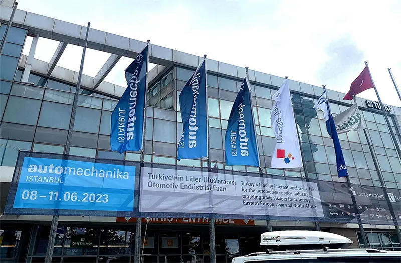 LED LED LED LED LED LED LED do příchodu do automechaniky Istanbul 2023
